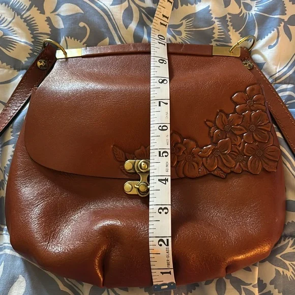 Patricia Nash Veneto Leather Crossbody with Tooled Front Flap Design - Picture 15 of 16